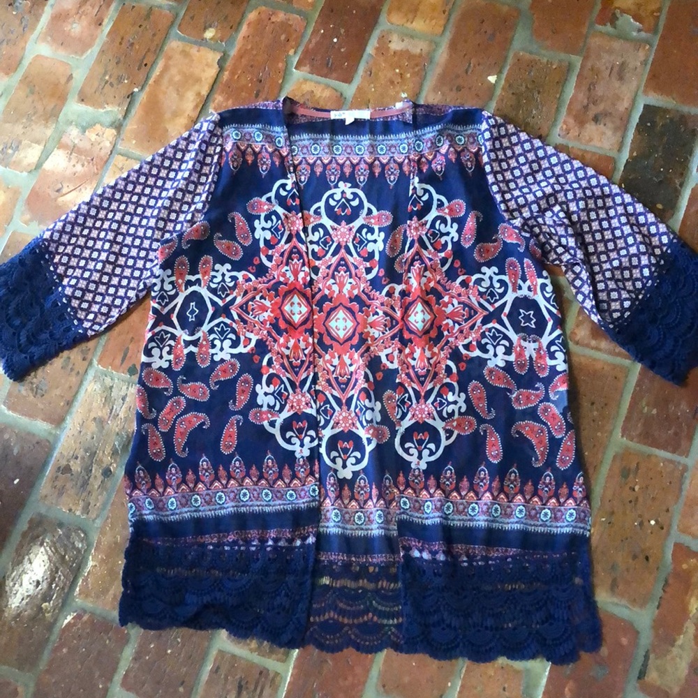 Jolt Boho Moroccan print Kimono with crochet trim sz L